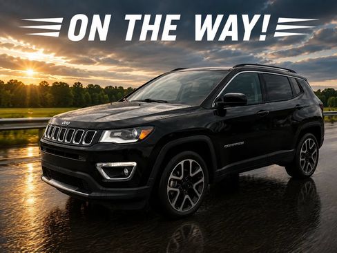 Used 2018 Jeep Compass Limited w/ Navigation Group AWD/4WD image 1