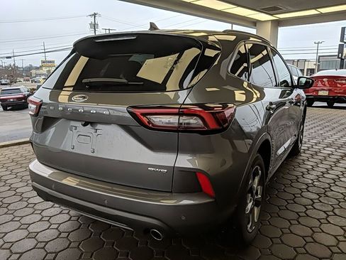 Used 2024 Ford Escape ST-Line w/ Tech Pack #1 image 5
