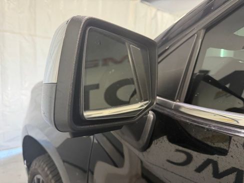 Used 2023 Chevrolet Silverado 1500 LTZ w/ LTZ Convenience Package II image 7