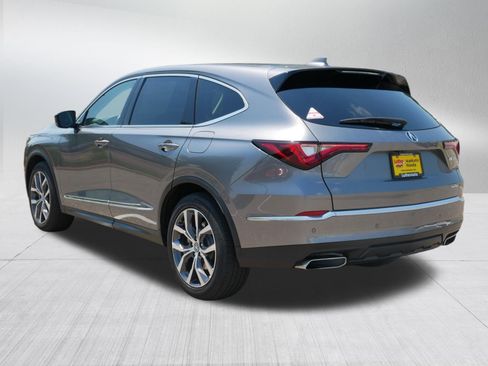 Used 2024 Acura MDX SH-AWD w/ Technology Package image 5