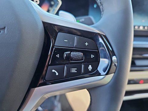 Used 2025 BMW 330i xDrive xDrive w/ M Sport Package image 18