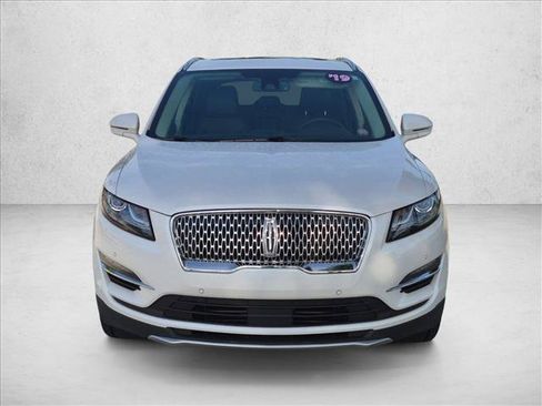 Used 2019 Lincoln MKC Reserve AWD/4WD image 2