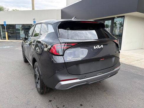 New 2026 Kia Sportage LX AWD/4WD image 10