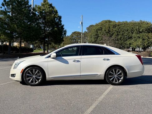 Used 2014 Cadillac XTS image 9