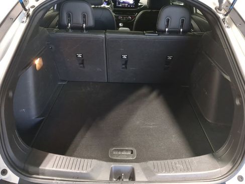 Used 2024 Buick Envista Sport Touring w/ Convenience I Package image 38