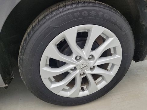 Used 2019 Nissan Sentra SV FWD image 31