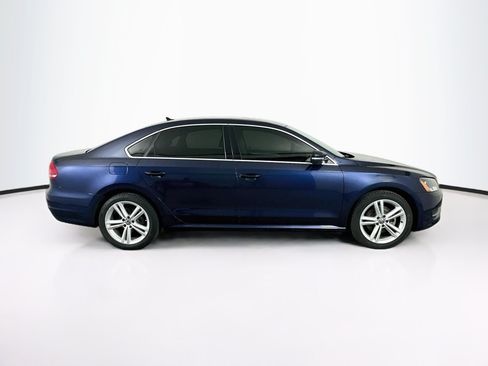 Used 2014 Volkswagen Passat 1.8T SE FWD image 10