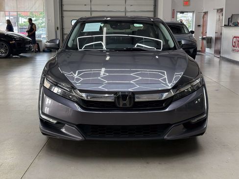 Used 2018 Honda Clarity Plug-In Hybrid image 6
