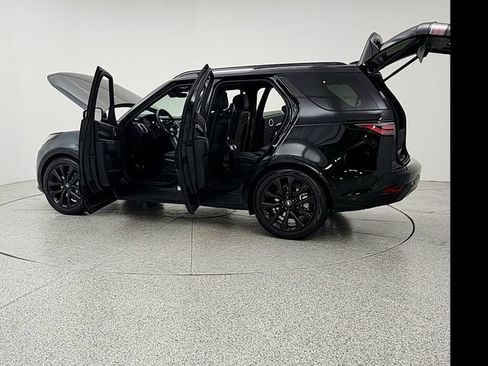 New 2026 Land Rover Discovery Dynamic SE AWD/4WD image 12