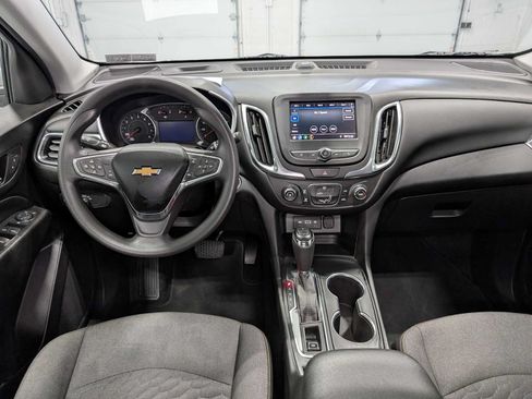 Used 2021 Chevrolet Equinox LT w/ LPO, Cargo Package AWD/4WD image 18