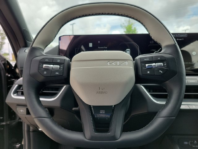 New 2026 Kia K4 GT-Line w/ GT-Line Premium Package FWD image 21
