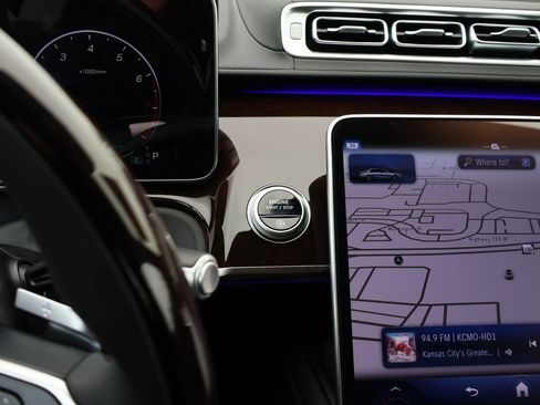 New 2026 Mercedes-Benz S 580 4MATIC Sedan image 32