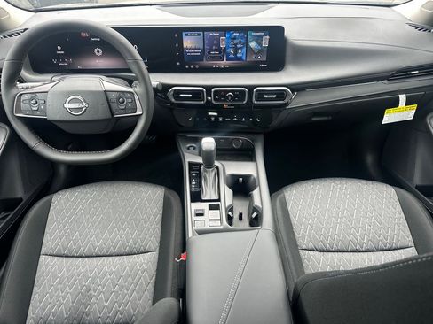 New 2026 Nissan Sentra SV w/ SV Convenience Package FWD image 16