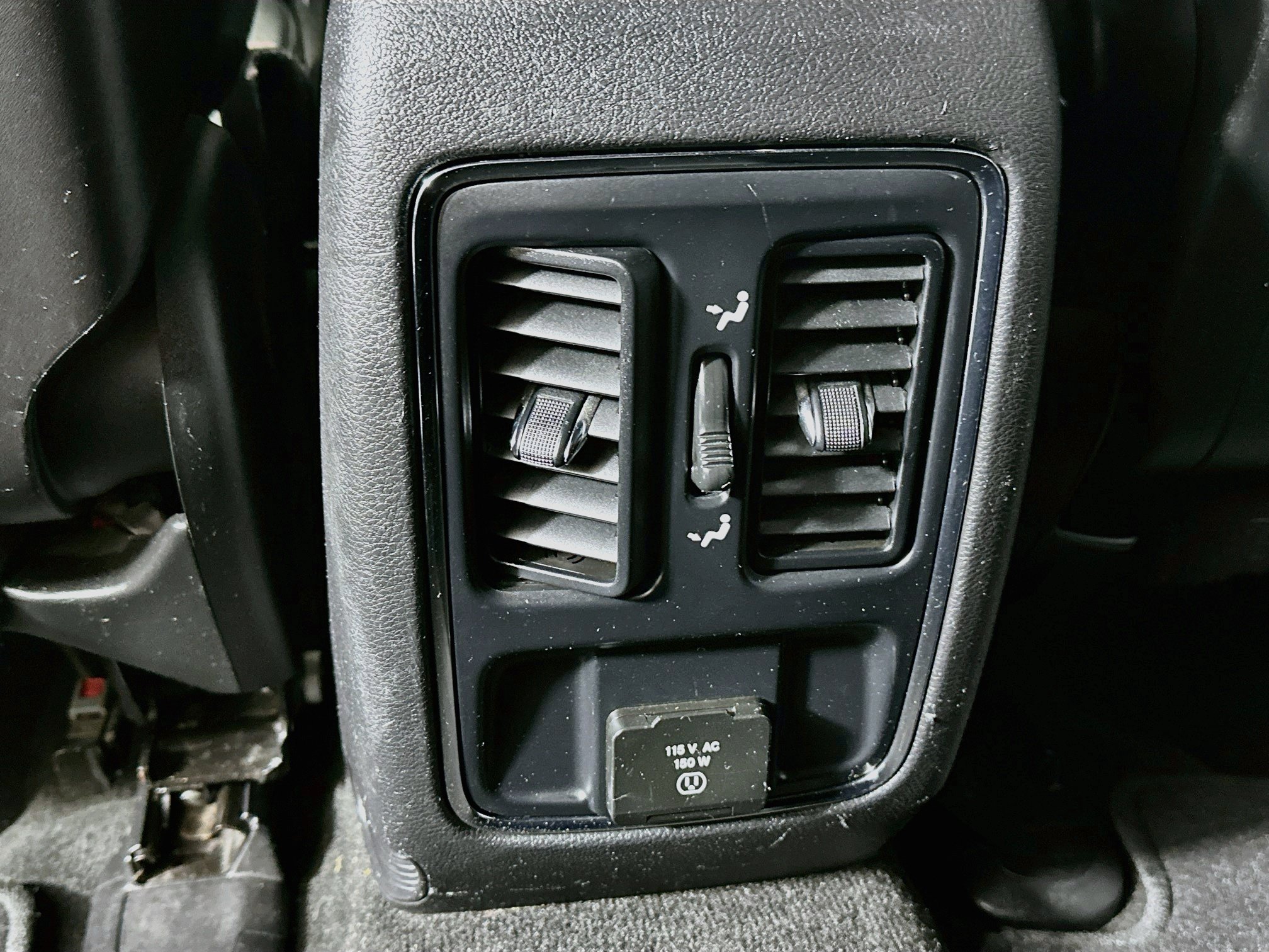Used 2014 Jeep Grand Cherokee Altitude AWD/4WD image 25