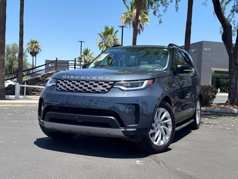 Used 2025 Land Rover Discovery S AWD/4WD image 1