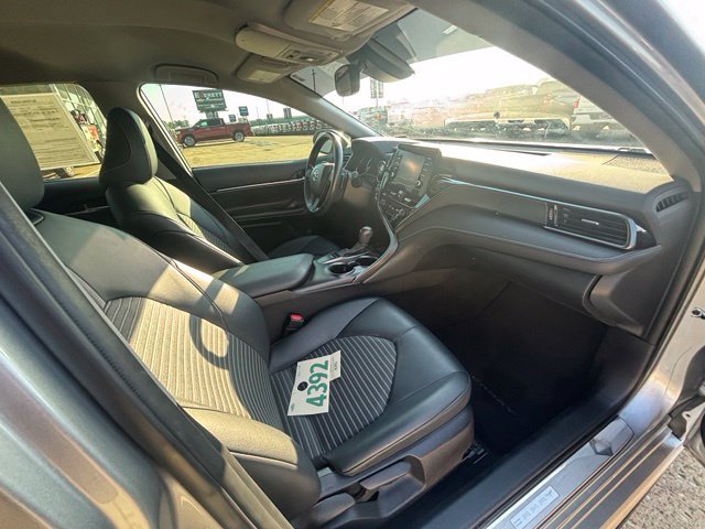 Used 2023 Toyota Camry SE w/ Convenience Package FWD image 16