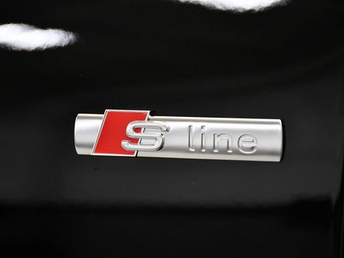 New 2026 Audi Q8 Premium Plus image 11