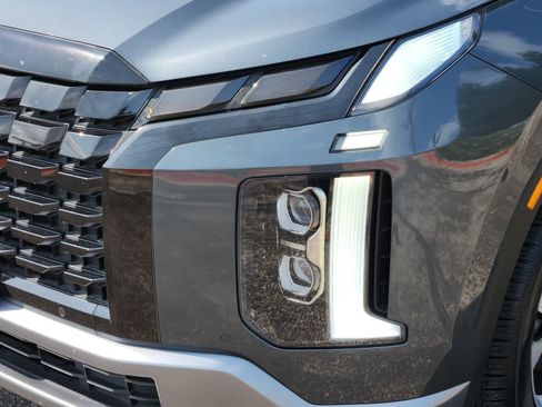 Used 2024 Hyundai Palisade SEL w/ Premium Package FWD image 7
