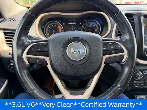 Used 2018 Jeep Cherokee Limited w/ Luxury Group AWD/4WD image 41