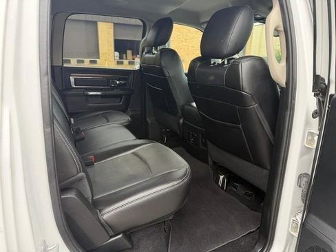 Used 2015 RAM 1500 Laramie w/ Convenience Group AWD/4WD image 16