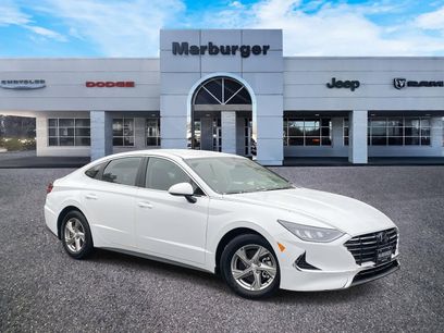 Used 2021 Hyundai Sonata SE w/ Preferred Accessory Package