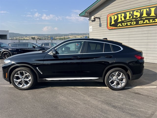 Used 2025 BMW X4 xDrive30i AWD/4WD image 8