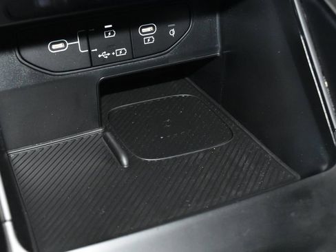 Used 2025 Kia Sorento EX FWD image 17