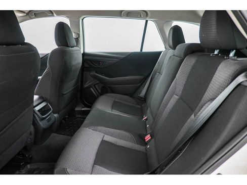 Used 2024 Subaru Outback AWD/4WD image 21