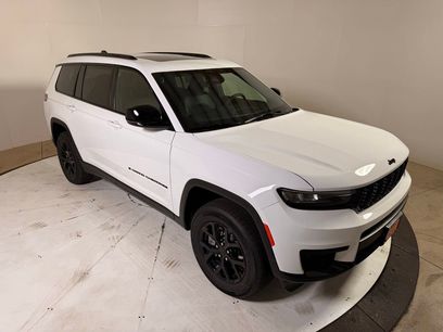 New 2025 Jeep Grand Cherokee L Altitude