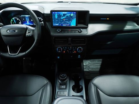 Used 2024 Ford Maverick Lariat w/ Black Appearance Package image 16