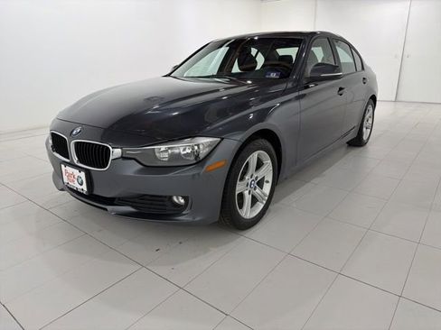 Used 2014 BMW 320i xDrive Sedan AWD/4WD image 1