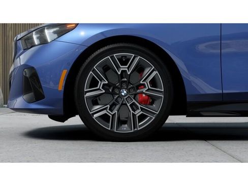 New 2027 BMW 530i image 7