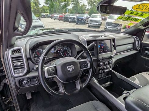 Used 2022 RAM 2500 Big Horn w/ Level C Equiment Group AWD/4WD image 7