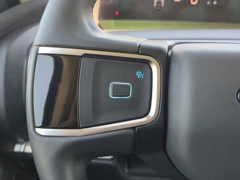 Used 2025 Ford Expedition Active RWD image 22