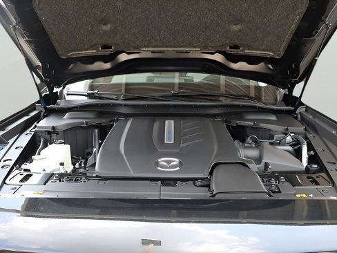 New 2025 MAZDA CX-70 Plug-In Hybrid w/ Premium Pkg image 39