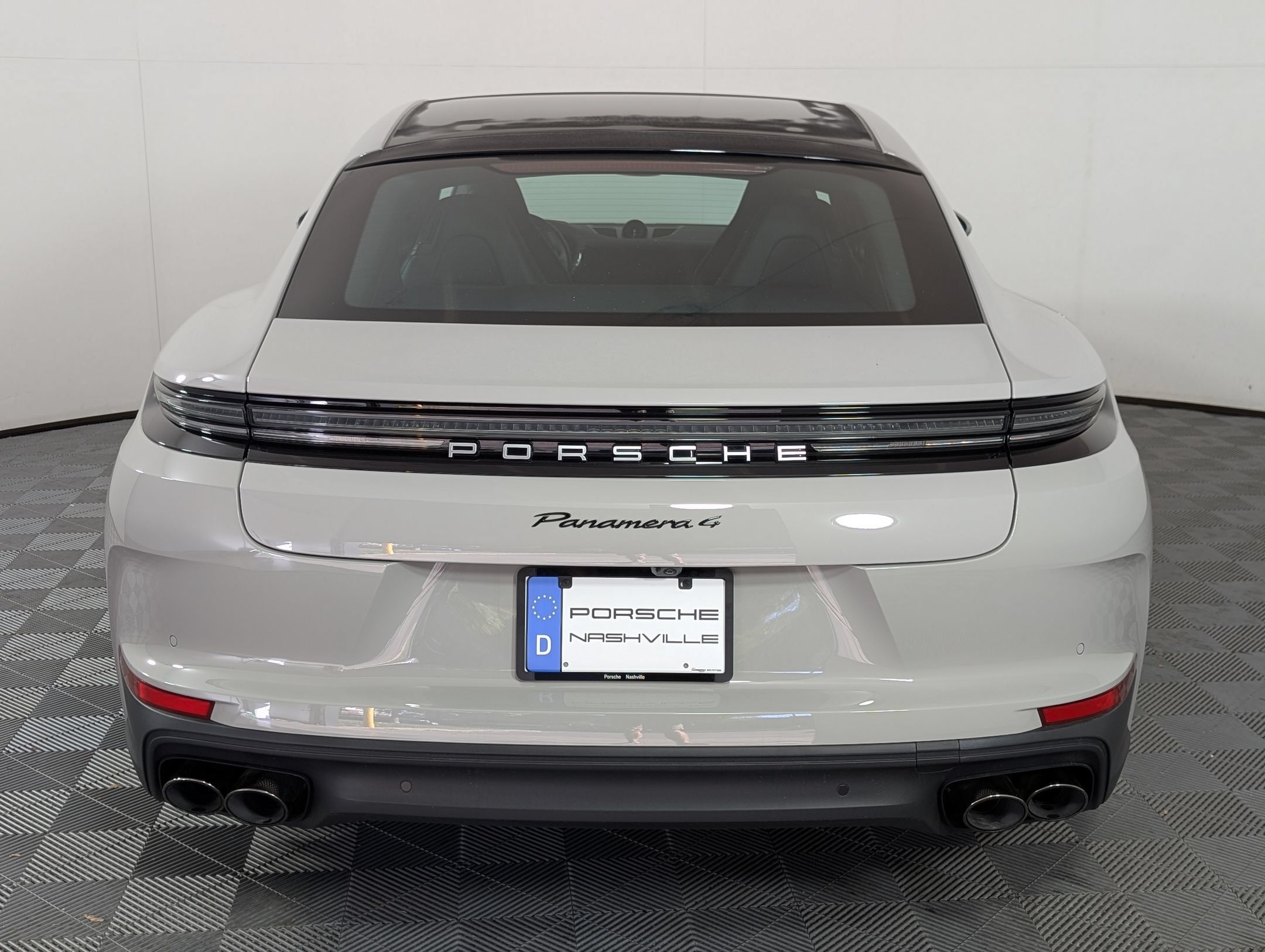 Certified 2025 Porsche Panamera 4 AWD/4WD image 11
