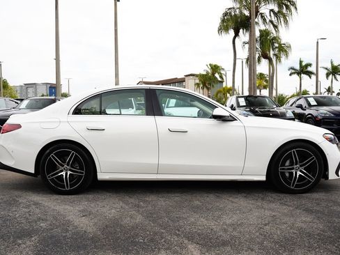 Used 2025 Mercedes-Benz E 350 4MATIC Sedan image 7