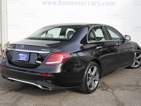 Used 2019 Mercedes-Benz E 300 4MATIC w/ Premium 1 Package image 3