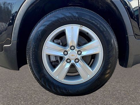 Used 2022 Chevrolet Trax LT w/ LT Convenience Package image 25