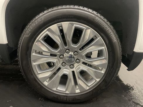 Used 2021 GMC Sierra 1500 Denali w/ Denali Premium Package image 28