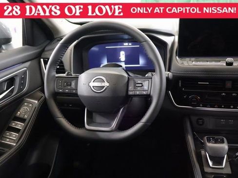 New 2026 Nissan Rogue Platinum w/ Tech Package image 16