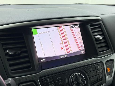 Used 2018 Nissan Pathfinder SL w/ Midnight Edition Package image 26