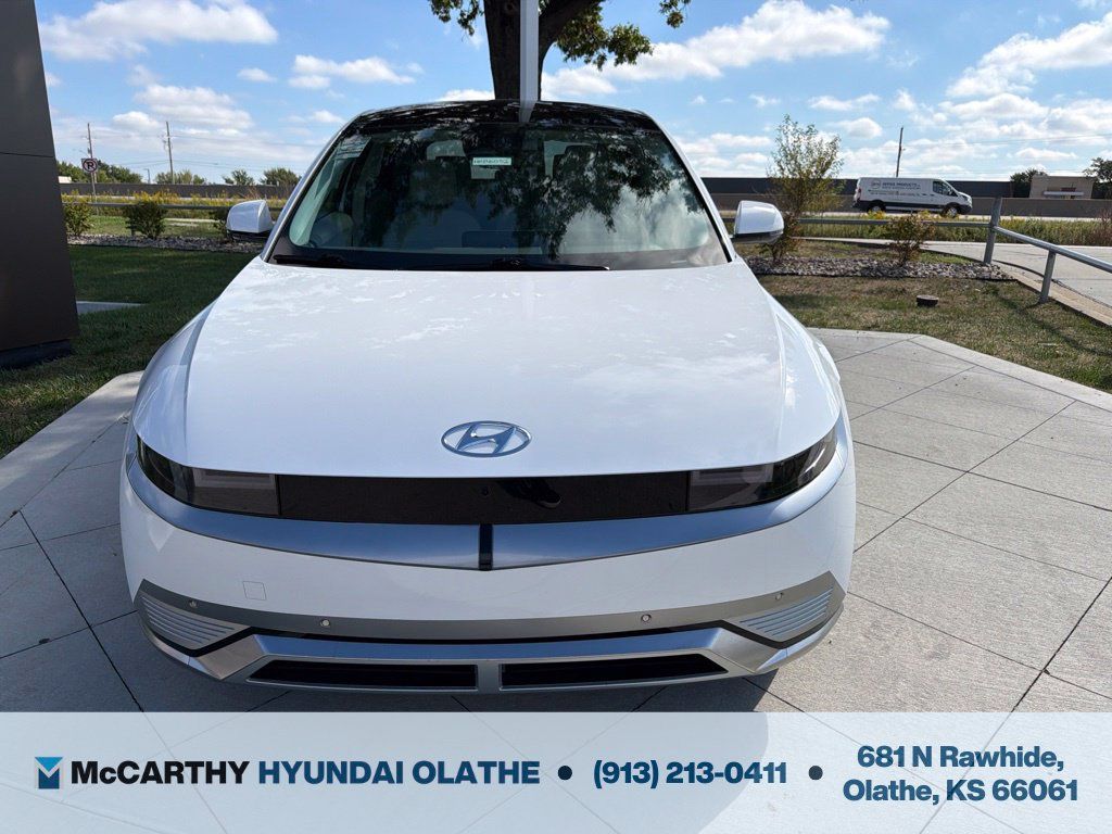 Certified 2024 Hyundai Ioniq 5 Limited AWD/4WD image 12