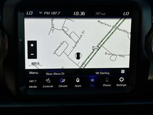 Used 2022 Jeep Wrangler Unlimited Sport image 32