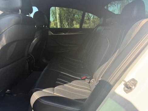 Used 2017 BMW 530i RWD image 12