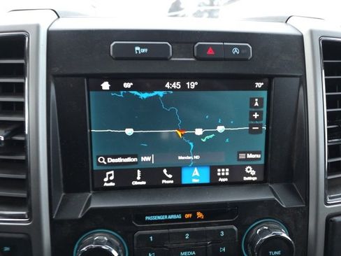 Used 2019 Ford F150 Lariat image 17