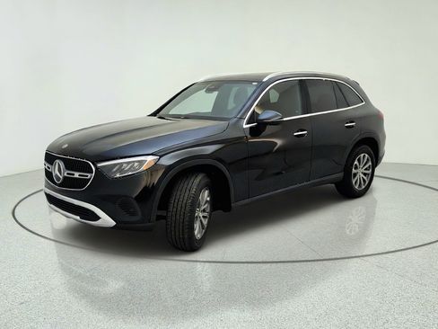 Certified 2026 Mercedes-Benz GLC 300 4MATIC image 1