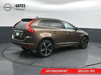 Used 2015 Volvo XC60 T5 w/ Proximity Package video 2