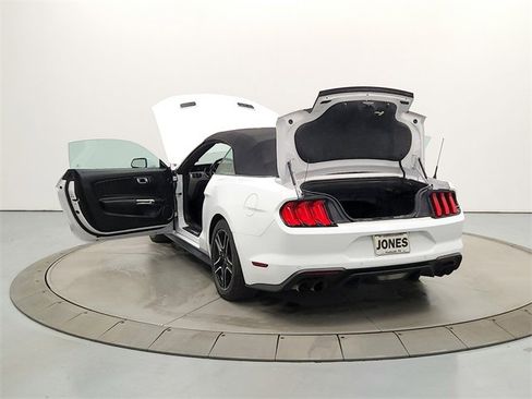 Used 2021 Ford Mustang GT Premium image 13