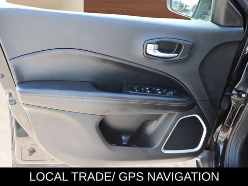 Used 2019 Jeep Compass Limited AWD/4WD image 12